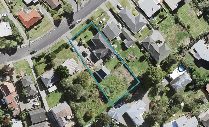 31 Eastglen Road, Glen Eden, Auckland - Carousel 1