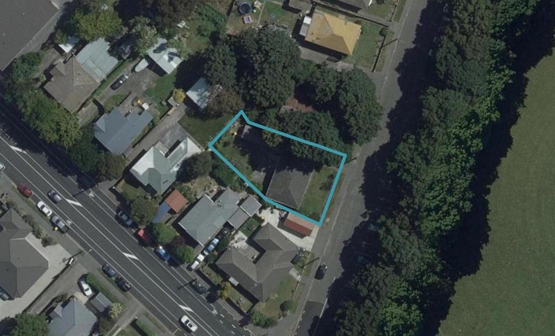 5 Bunyan Street, Waltham, Christchurch - Carousel 1