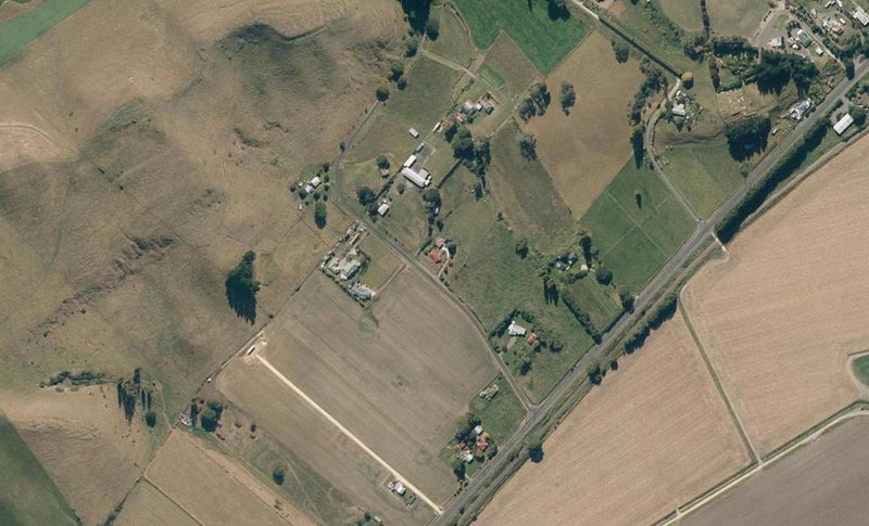 24 Burma Road, Te Hauke, Hastings - Carousel 1