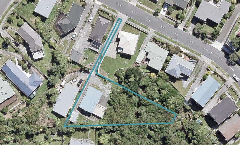 14 Cypress Drive, Maungaraki, Lower Hutt - Carousel 1
