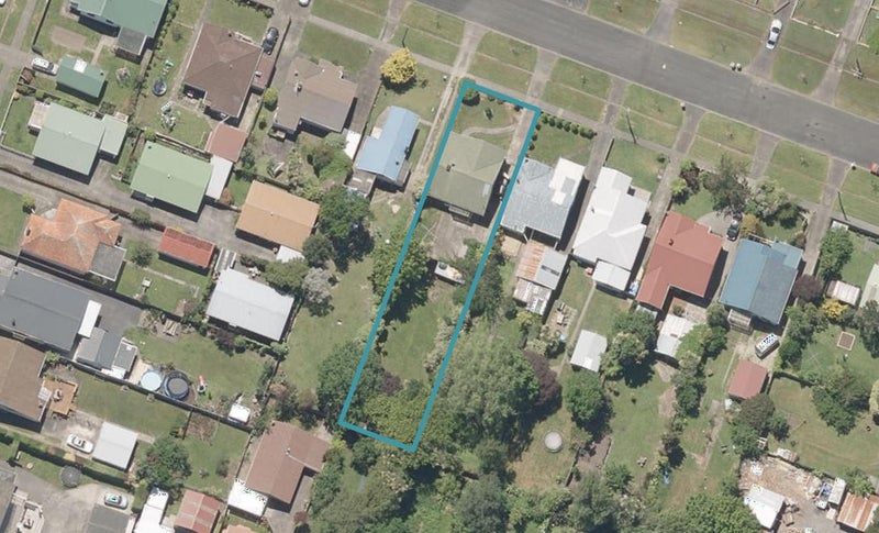 44 Patapu Street, Whanganui East, Whanganui - Carousel 1