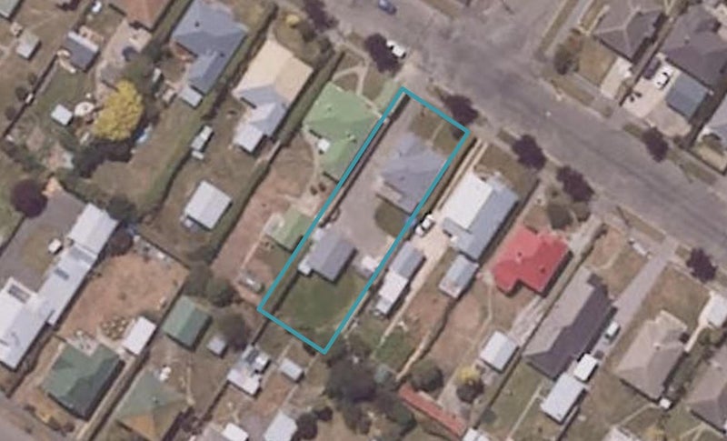 13 Teviot Street, Oamaru North, Oamaru - Carousel 1