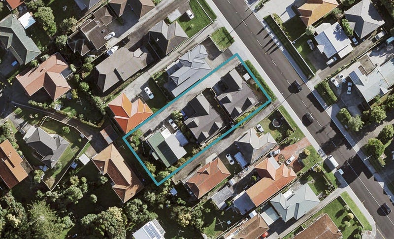 363A Richardson Road, New Windsor, Auckland - Carousel 1