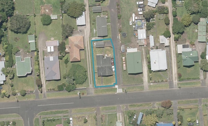 70 Bignell Street, Gonville, Whanganui - Carousel 1