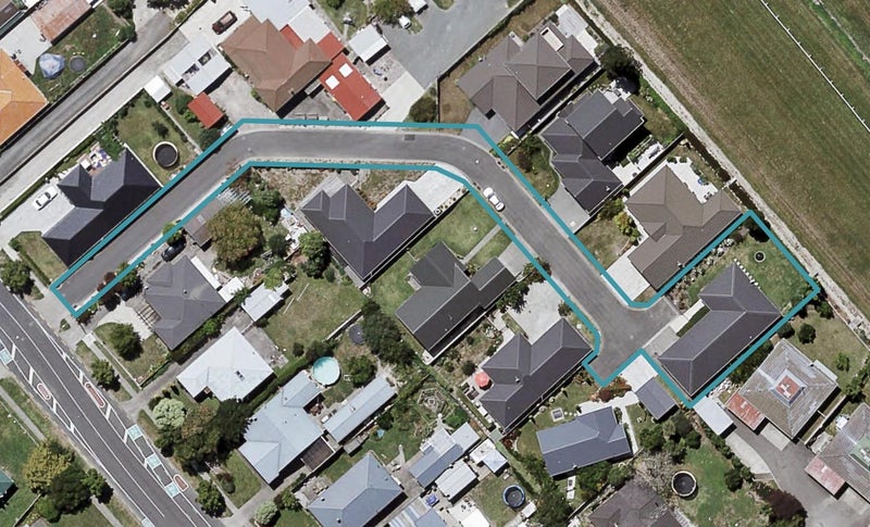 17 Raceview Close, Raureka, Hastings - Carousel 1