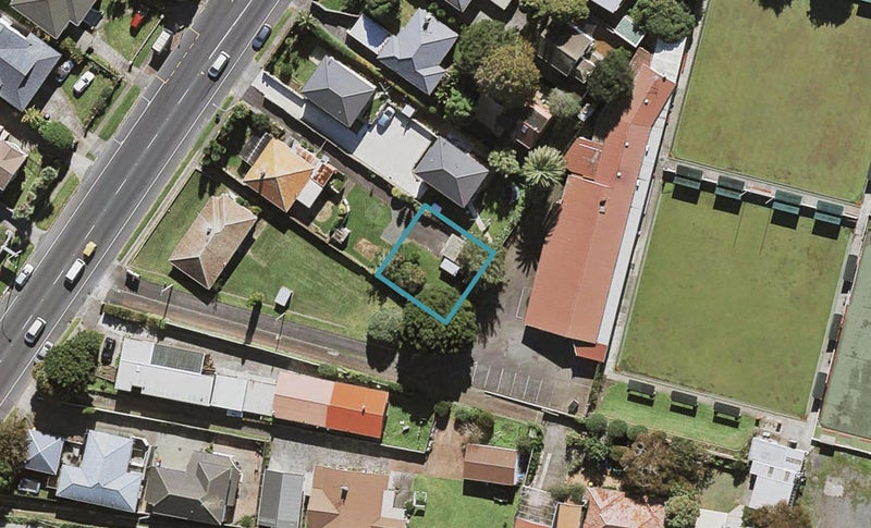 12D Hillsborough Road, Hillsborough, Auckland - Carousel 1