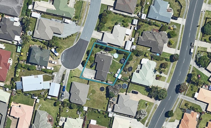 9 Aldermen Avenue, Papamoa Beach, Papamoa - Carousel 1