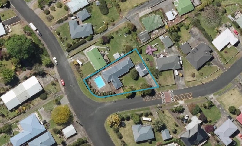 14 Wilson Avenue, Avenues, Whangarei - Carousel 1