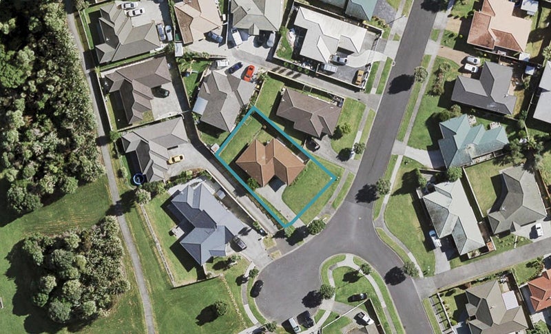 35 Bellville Drive, Clendon Park, Auckland - Carousel 1