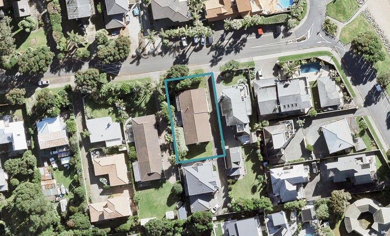 62 Walton Street, Red Beach, Red Beach - Carousel 1
