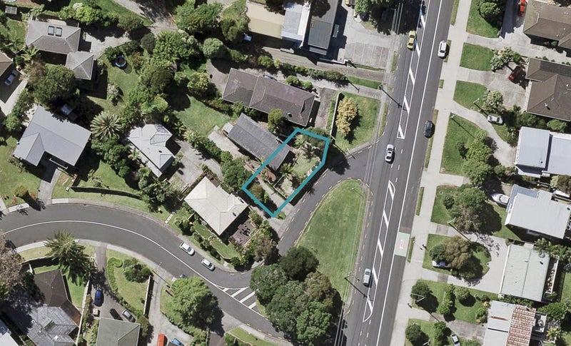 210 Forrest Hill Road, Forrest Hill, Auckland - Carousel 1