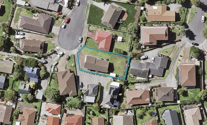 30 Glenshee Place, Highland Park, Auckland - Carousel 1