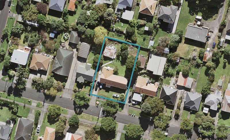 40 Parrish Road, Sandringham, Auckland - Carousel 1