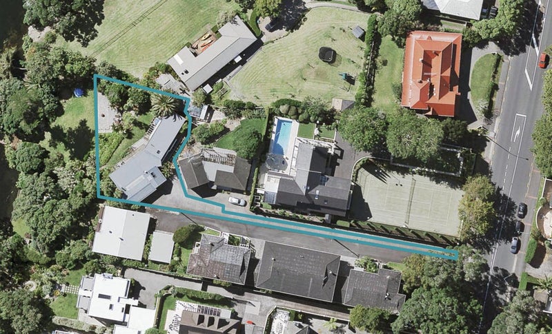 282 Hurstmere Road, Takapuna, Auckland - Carousel 1