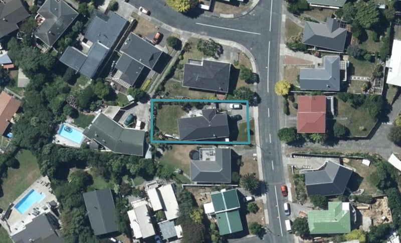 18 Pope Street, Camborne, Porirua - Carousel 1