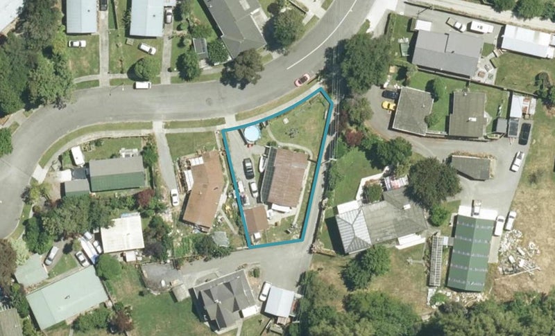 45 Holdaway Street, Riversdale, Blenheim - Carousel 1