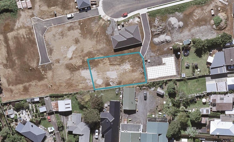 7B Howe Place, Upper Vogeltown, New Plymouth - Carousel 1