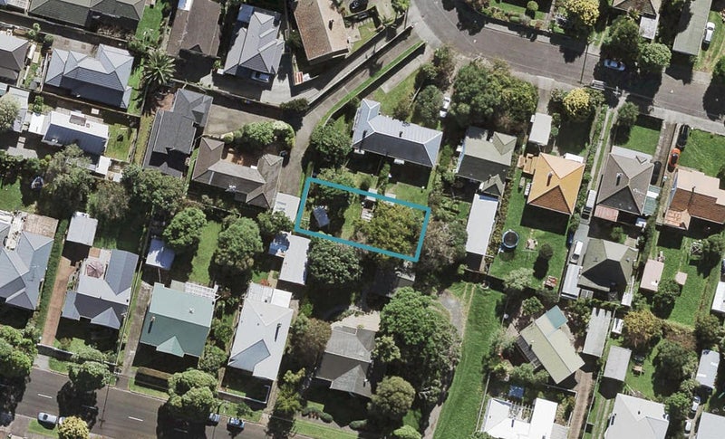 17D Kain Street, Mount Eden, Auckland - Carousel 1