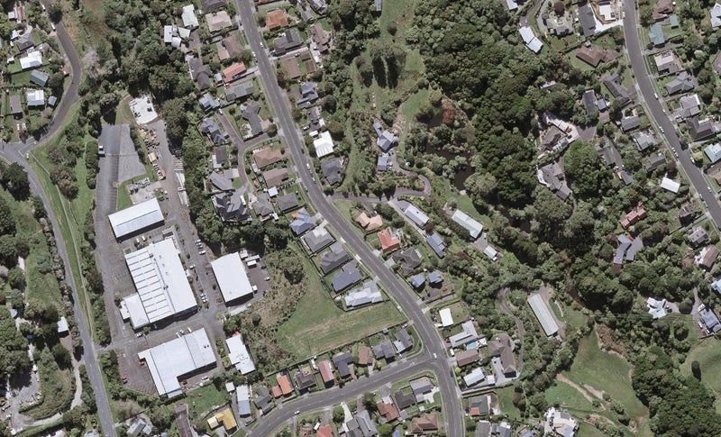 140 Heta Road, Highlands Park, New Plymouth - Carousel 1
