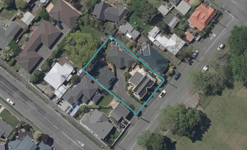 6 Saint Leonards Square, Sumner, Christchurch - Carousel 1