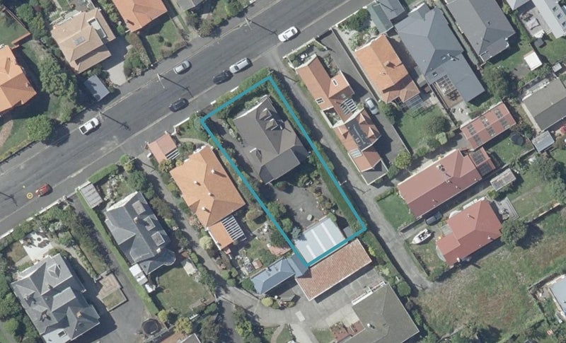 24 Ings Avenue, Saint Clair, Dunedin - Carousel 1
