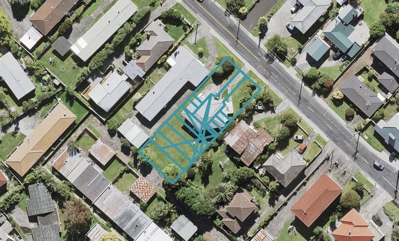 4/85 Royal View Road, Te Atatu South, Auckland - Carousel 1