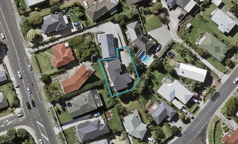 117A Forrest Hill Road, Forrest Hill, Auckland - Carousel 1