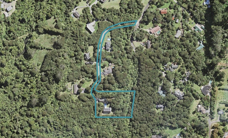 37 Cochran Road, Oratia, Auckland - Carousel 1