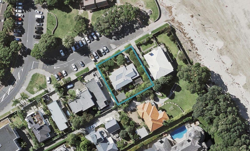 19 The Strand, Takapuna, Auckland - Carousel 1