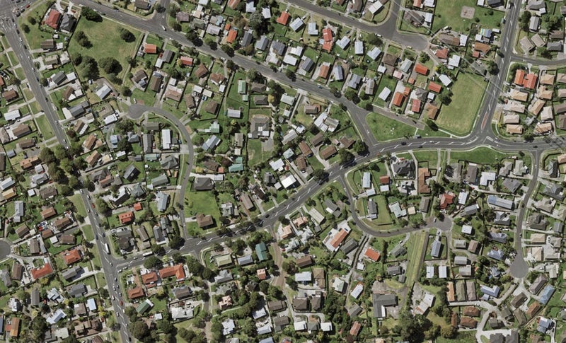 2/18 Aspiring Avenue, Clover Park, Auckland - Carousel 1