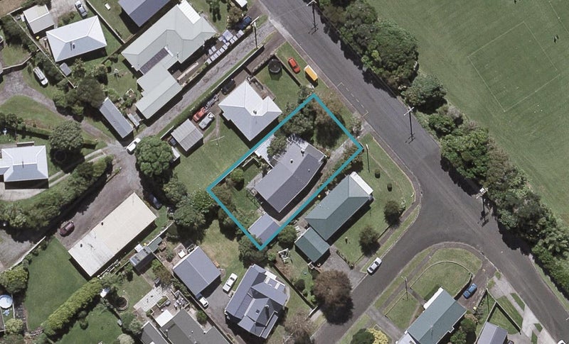 26 Alberta Road, Glen Avon, New Plymouth - Carousel 1