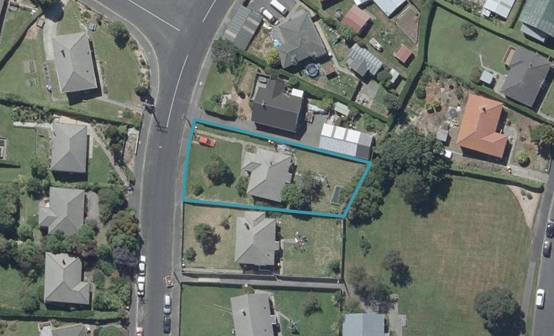 60 Hillary Street, Liberton, Dunedin - Carousel 1