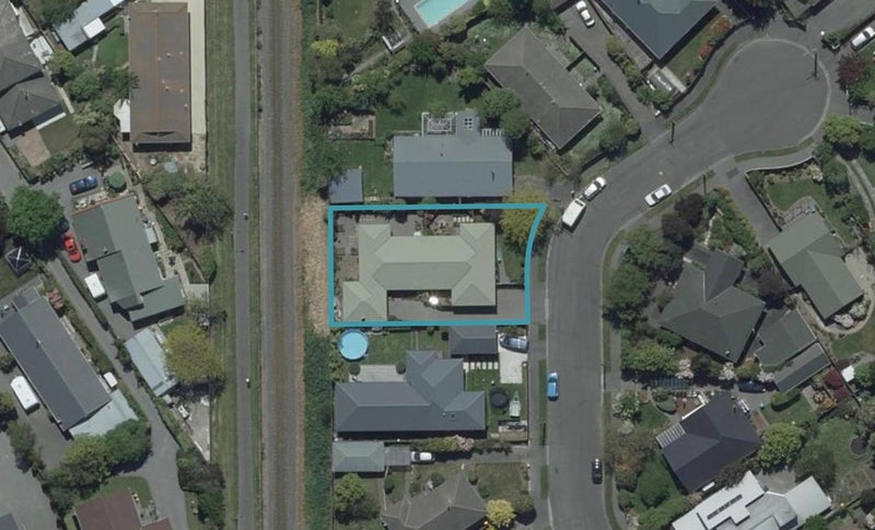 2/23 Lansbury Avenue, Strowan, Christchurch - Carousel 1