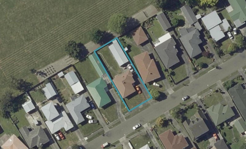 21 Somerset Crescent, Highbury, Palmerston North - Carousel 1