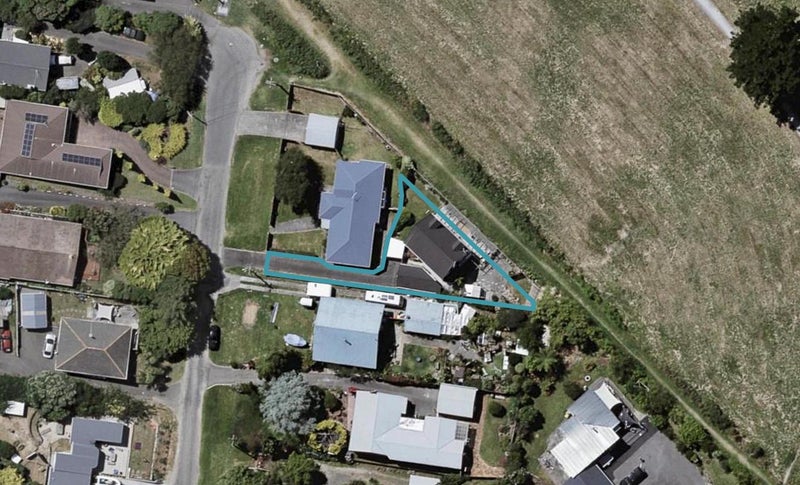 134 Matatua Road, Raumati Beach, Paraparaumu - Carousel 1