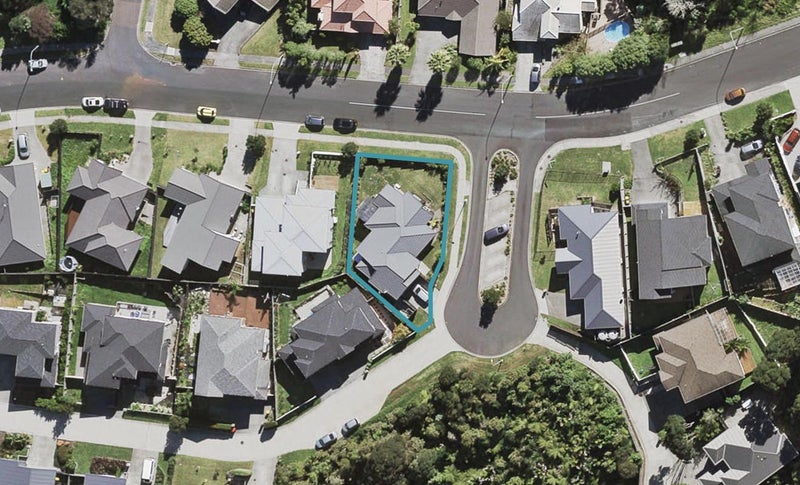 1 Rahotu Way, Bayview, Auckland - Carousel 1