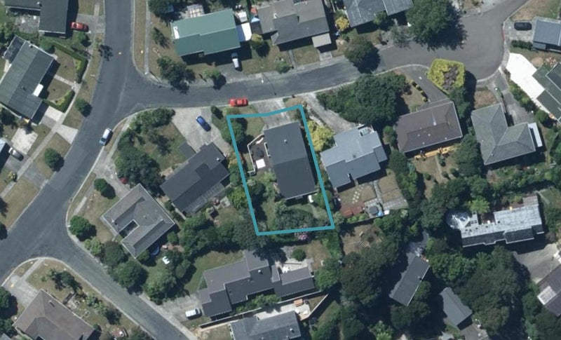4 Charthouse Lane, Whitby, Porirua - Carousel 1
