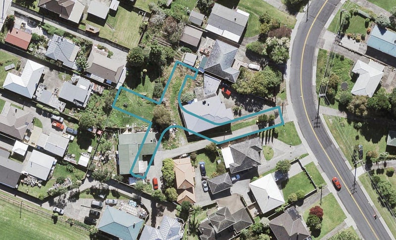 14A Kelwyn Road, Kelston, Auckland - Carousel 1