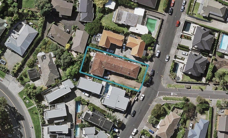 2/159 Paritai Drive, Orakei, Auckland - Carousel 1