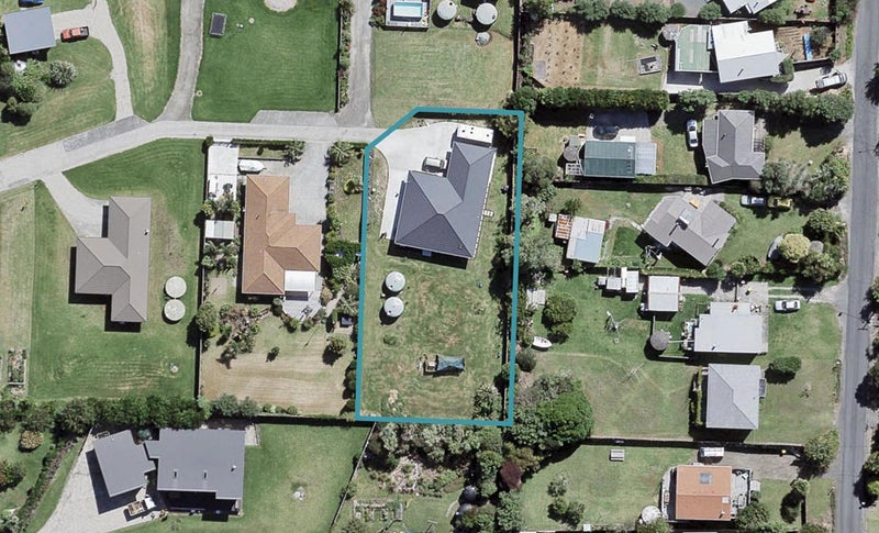 44 Omana Avenue, Helensville - Carousel 1