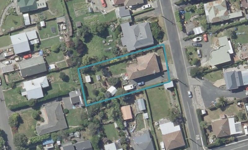 14 Teignmouth Street, Abbotsford, Dunedin - Carousel 1