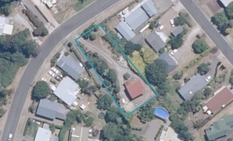 11 Pipi Street, Two Mile Bay, Taupo - Carousel 1
