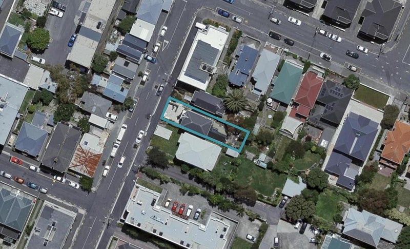7 Brougham Street, Mount Victoria, Wellington - Carousel 1