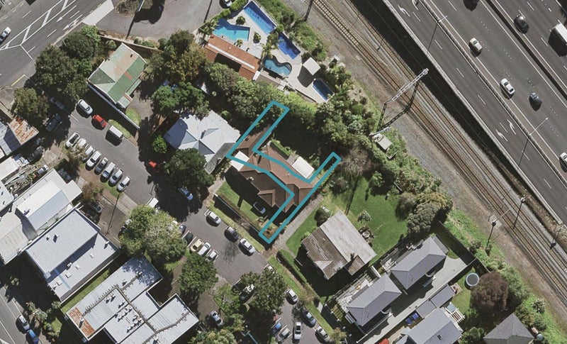 5/4 Patey Street, Epsom, Auckland - Carousel 1