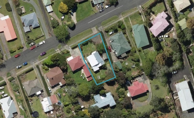 19 Puriri Street, Kamo, Whangarei - Carousel 1