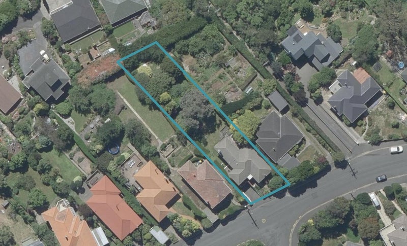 165 Signal Hill Road, Opoho, Dunedin - Carousel 1