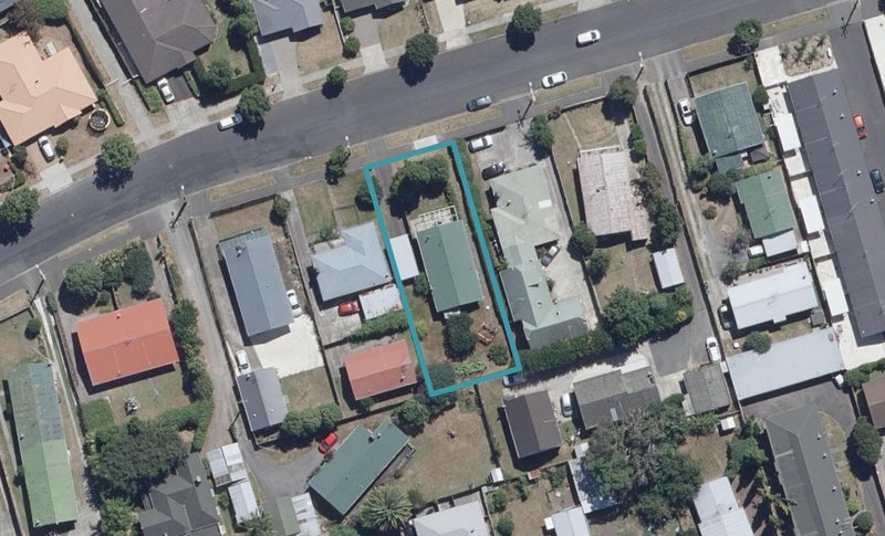 162E Old Farm Road, Hamilton East, Hamilton - Carousel 1