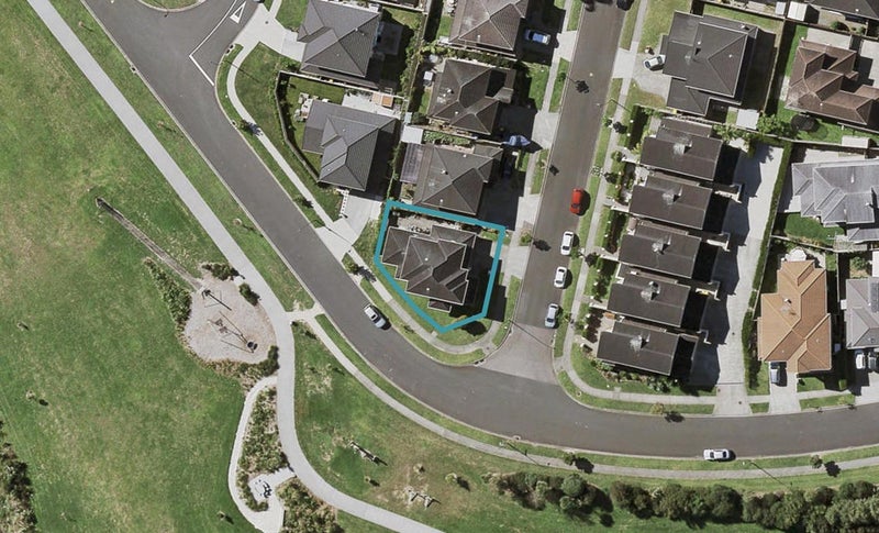 47 Topland Drive, Flat Bush, Auckland - Carousel 1
