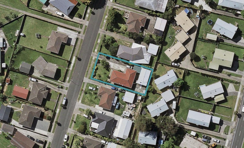 46 Zelda Avenue, Clover Park, Auckland - Carousel 1