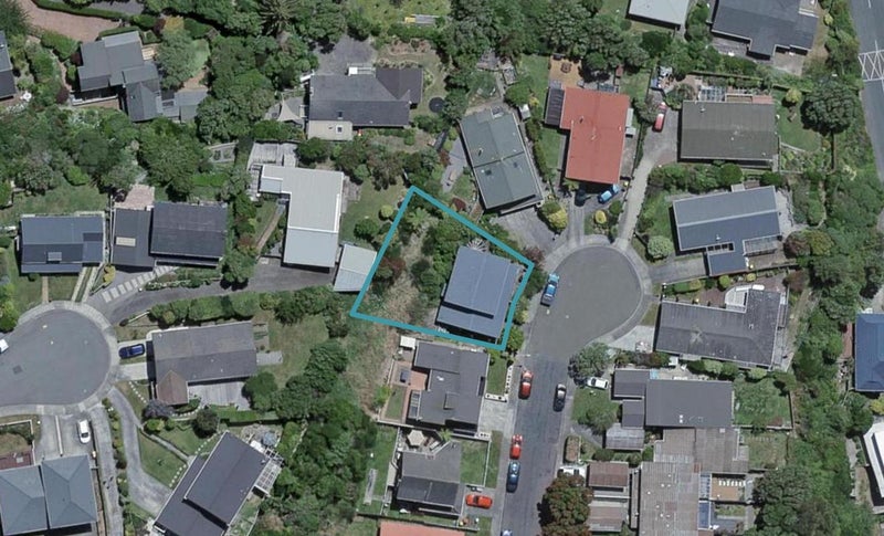 27 Te Kiteroa Grove, Churton Park, Wellington - Carousel 1